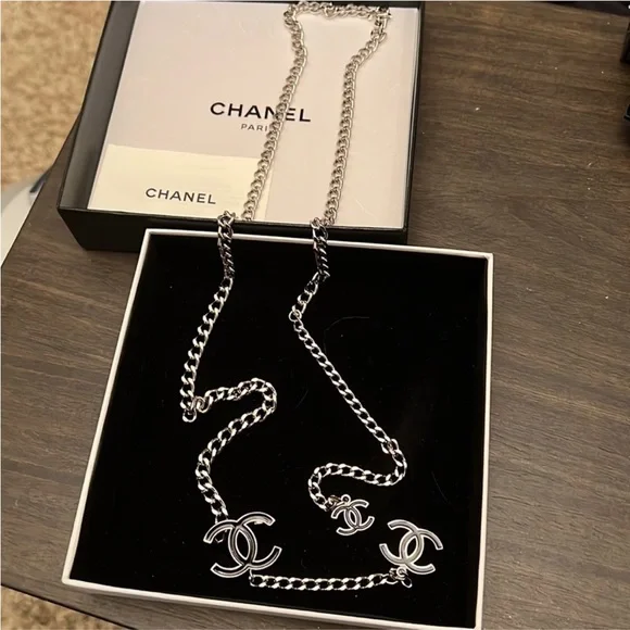 Chanel vintage Belt (or necklace) with Box and Tags - Picture 6 of 15